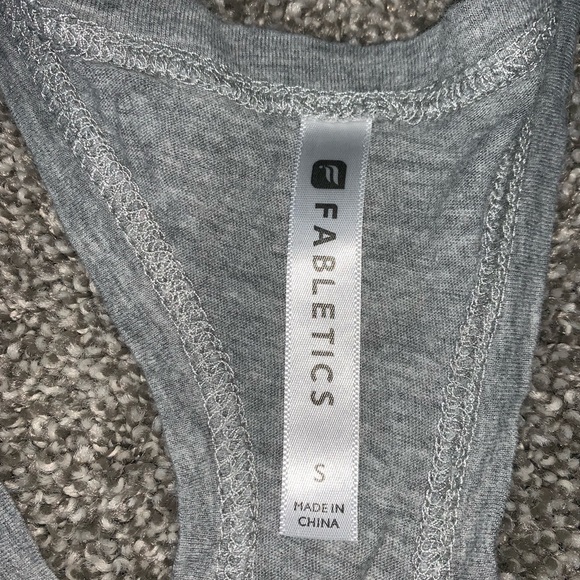 Athletic top - Picture 3 of 4